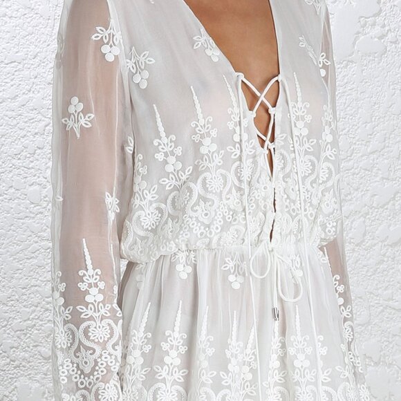 As seen on Beyonce! Zimmermann Lucia Silk Embroidered Romper Ivory S0 b35E - Picture 12 of 13
